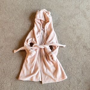 Like New Pink Robe. 4T.